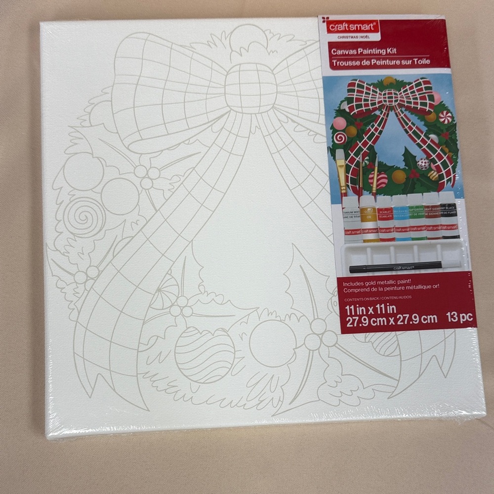 Craft Smart Canvas Painting Kit - Holiday Wreath Design paint brushes marker